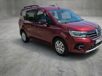Gebraucht Renault Kangoo Techno 116 PS (85 kW) 2024 Rot Van / Kleinbus