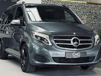 Grau Gebraucht 2016 Mercedes V250 Avantgarde Edition Van / Kleinbus | 38.890 € (Fairer Preis)