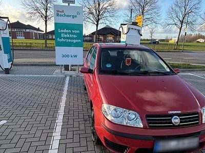 Gebraucht Fiat Punto 90 PS (66 kW) 2004 Rot Kleinwagen