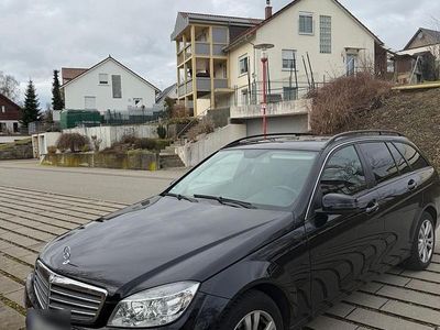 Gebraucht Mercedes C200 183 PS (134 kW) 2010 Schwarz Kombi