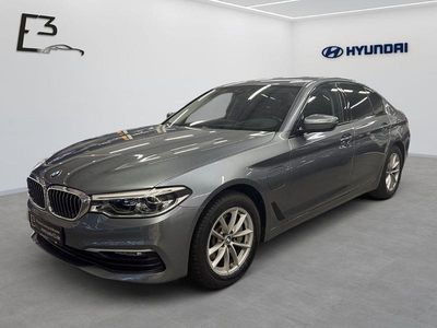 Blau Gebraucht 2019 BMW 530e Luxury Line Limousine | 24.990 € (Fairer Preis)