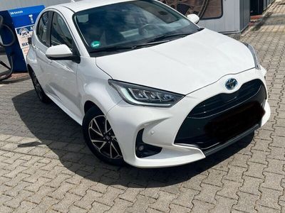 Toyota Yaris Hybrid