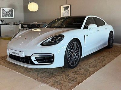 Second-hand Porsche Panamera 4 Platinum Edition 330 CP (242 kW) 2022 Alb Berlinǎ