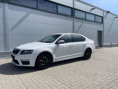 gebraucht Skoda Octavia Lim. 2.0 TSI VRS Nav*Xen*ACC*HiFi*PDC*18