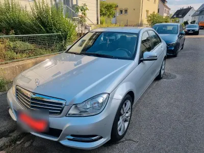 Gebraucht Mercedes C200 184 PS (135 kW) 2013 Silber Limousine