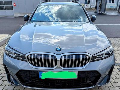 Gebraucht BMW 318 156 PS (114 kW) 2024 Grau Kombi