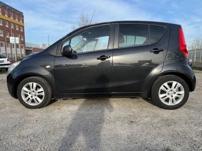 Opel Agila