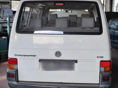 Gebraucht VW T4 88 PS (64 kW) 2001 Weiß Van