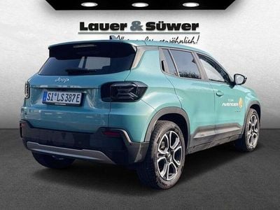 Second-hand Jeep Avenger EV Altitude 114 kW (156 CP) 2023 Verde SUV