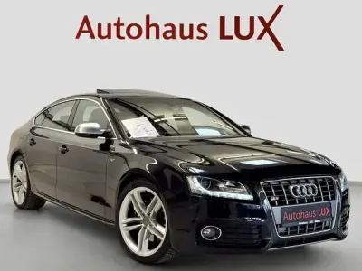 Usado Audi S5 Sport 333 HP (244 kW) 2011 Preto Coupé