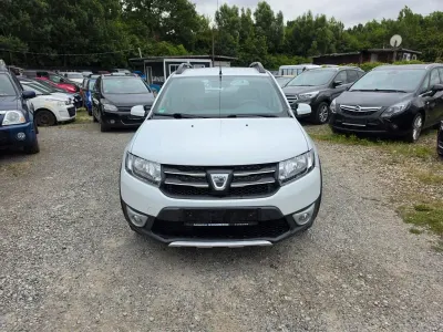 Gebraucht Dacia Sandero Prestige 90 PS (66 kW) 2014 Weiß Limousine