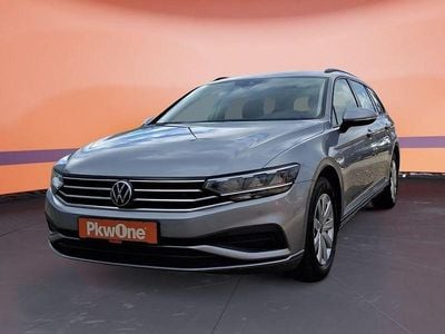 Silber Gebraucht 2022 VW Passat Kombi | 21.990 € (Guter Preis)