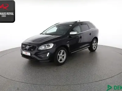 Używany Volvo XC60 R-Design 181 KM (133 kW) 2013 Czarny SUV