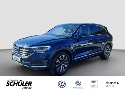 Gebraucht VW Touareg Elegance 286 PS (210 kW) 2022 Blau (aquamarinblau) SUV