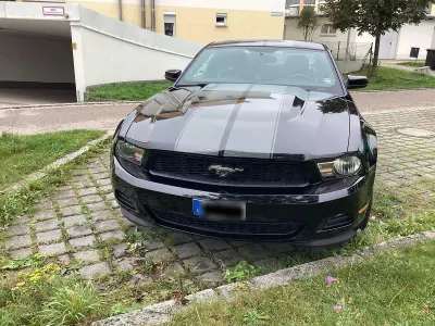 Gebraucht Ford Mustang 420 PS (308 kW) 2011 Schwarz Coupé
