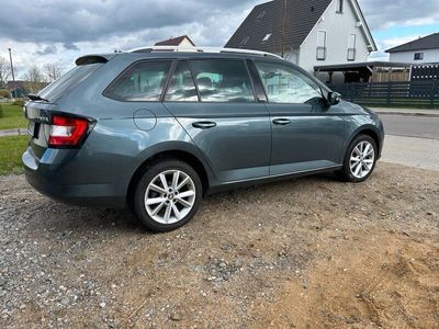 gebraucht Skoda Fabia KOMBI 1.2l TSI 66kW Joy Sondermodell