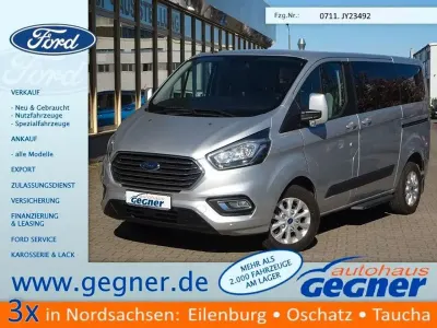 Gebraucht Ford Tourneo Trend 131 PS (96 kW) 2018 Polarsilber Van / Kleinbus