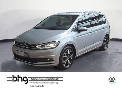 Silber Gebraucht 2022 VW Touran Highline Van / Kleinbus | 28.760 € (Guter Preis)