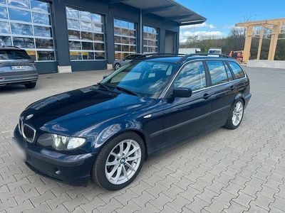 Gebraucht BMW 320 170 PS (125 kW) 2003 Blau Kombi