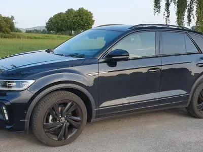 Gebraucht VW T-Roc Business 150 PS (110 kW) 2024 Schwarz SUV