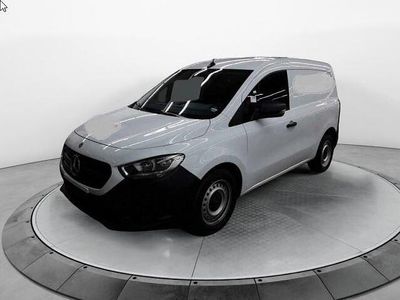 Gebraucht Mercedes Citan 108 75 PS (55 kW) 2024 Arktikweiß Van / Kleinbus