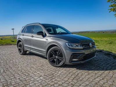 Gebraucht VW Tiguan Highline 190 PS (139 kW) 2019 Grau SUV