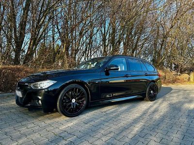 Gebraucht BMW 325 M Sport 218 PS (160 kW) 2014 Schwarz Kombi