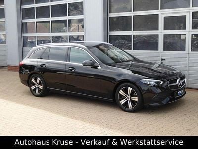 Gebraucht Mercedes C220 197 PS (144 kW) 2023 Schwarz Limousine