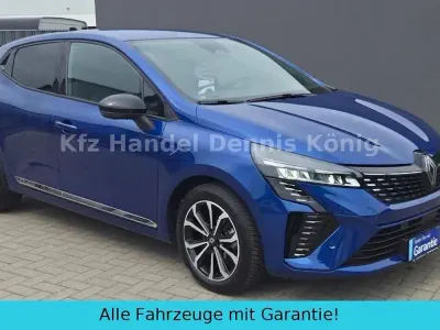 Gebraucht Renault Clio V Techno 91 PS (66 kW) 2025 Blau Limousine