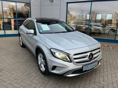 Gebraucht Mercedes GLA200 156 PS (114 kW) 2017 Silber SUV