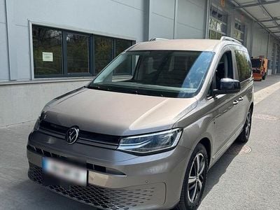 Usata VW Caddy Style 122 CV (89 kW) 2023 Beige Monovolume