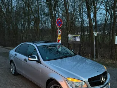 Second-hand Mercedes C220 170 CP (125 kW) 2008 Gri Berlinǎ