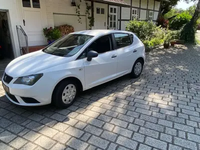 Gebraucht Seat Ibiza Reference 75 PS (55 kW) 2013 Weiß Kleinwagen