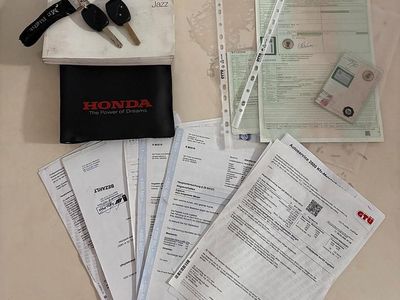 Gebraucht Honda Jazz 77 PS (56 kW) 2005 Schwarz Kleinwagen