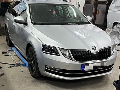 Gebraucht Skoda Octavia Style 150 PS (110 kW) 2018 Grau Kombi
