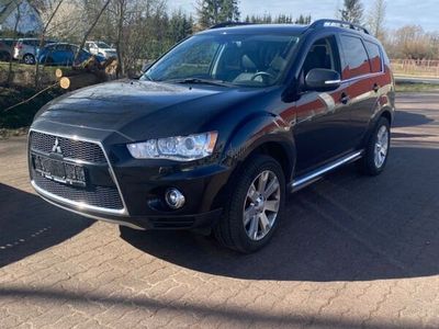 gebraucht Mitsubishi Outlander 4x4 7-Sitzer