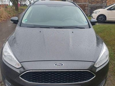 Gebraucht Ford Focus Business Edition 125 PS (91 kW) 2018 Schwarz Kombi