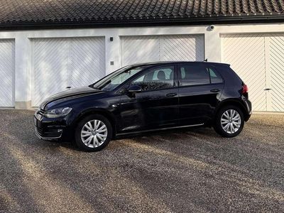 Gebraucht VW Golf VII Allstar 110 PS (80 kW) 2016 Schwarz Kombi