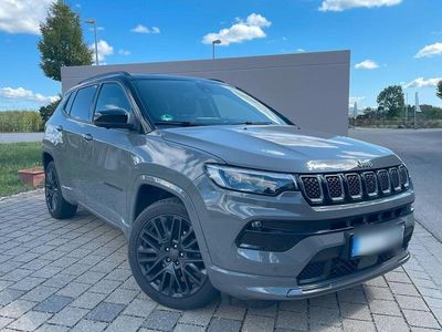 Gebraucht Jeep Compass 150 PS (110 kW) 2021 Grau SUV