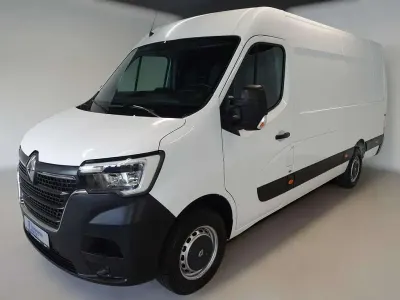 Używany Renault Master 131 KM (96 kW) 2021 Biały Minivan