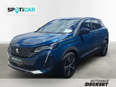 Gebraucht Peugeot 3008 Allure 131 PS (96 kW) 2023 Blau SUV