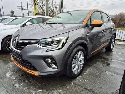 Gebraucht Renault Captur Intens 158 PS (116 kW) 2021 Grau SUV