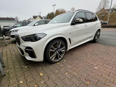 gebraucht BMW X5 M50i weiß Neuwagenzustand Voll