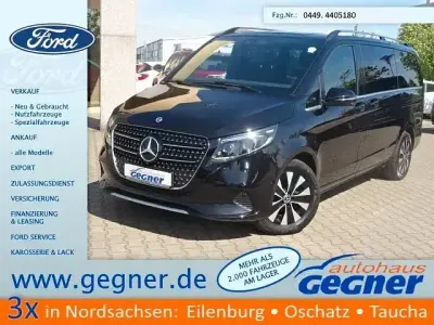 Gebraucht Mercedes V300 Avantgarde 237 PS (174 kW) 2024 Obsidianschwarz metallic Van / Kleinbus