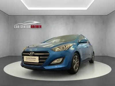 Gebraucht Hyundai i30 Passion 135 PS (99 kW) 2016 Blau Limousine