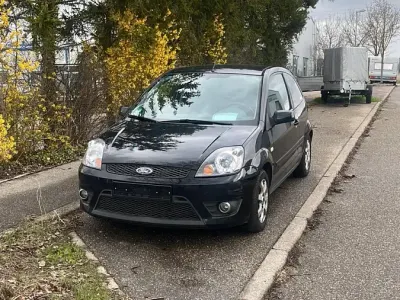 Gebraucht Ford Fiesta 51 PS (37 kW) 2007 Schwarz Kleinwagen