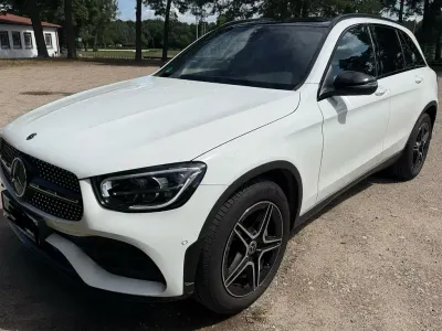 Gebraucht Mercedes GLC220 194 PS (142 kW) 2022 Weiß SUV