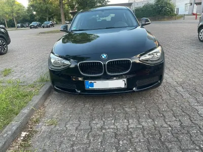 Gebraucht BMW 114 102 PS (75 kW) 2012 Schwarz Kleinwagen