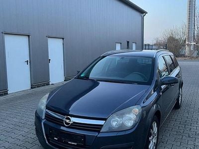 Second-hand Opel Astra 105 CP (77 kW) 2006 Albastru Break
