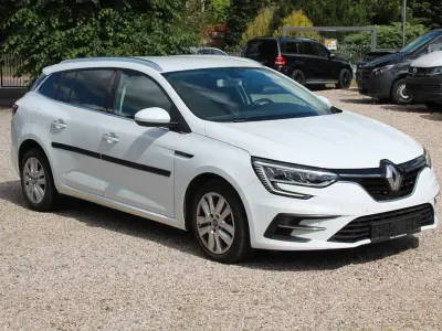 Gebraucht Renault Mégane II Business 116 PS (85 kW) 2021 Weiß Limousine